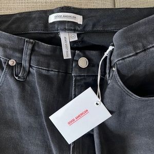 Good American Good Legs Crop